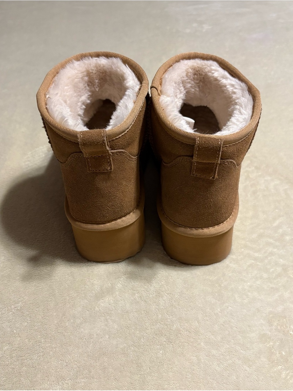 Dream Pairs Tan Suede Plush-Lined Women's Slip-On Slippers - Picture 4 of 7